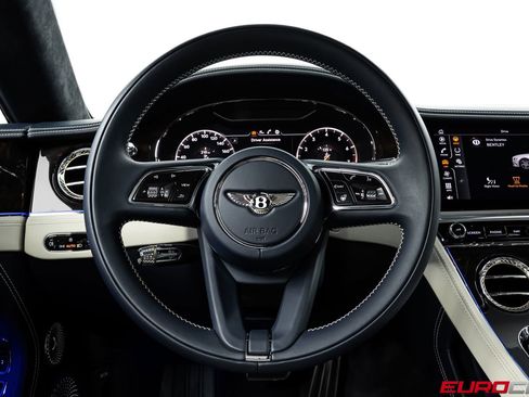 Used 2022 Bentley Continental GT AWD/4WD image 26