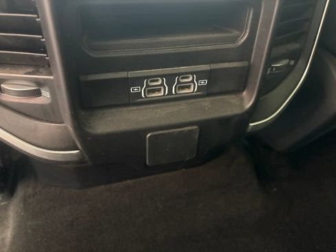 Used 2023 RAM 1500 Big Horn AWD/4WD image 18
