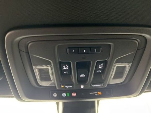 Used 2023 GMC Sierra 3500 AT4 w/ AT4 Preferred Package image 25