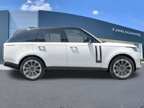 New 2026 Land Rover Range Rover SE AWD/4WD image 8