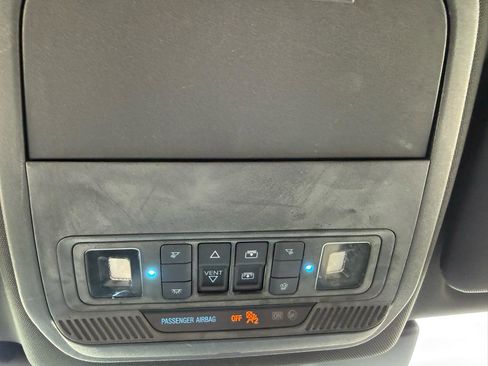 Used 2020 Ford Explorer Limited image 39