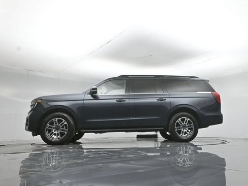 Used 2025 Ford Expedition Max Active RWD image 58