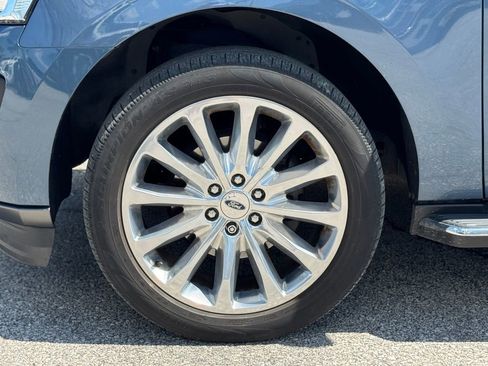 Used 2018 Ford Expedition XLT w/ Equipment Group 202A image 37