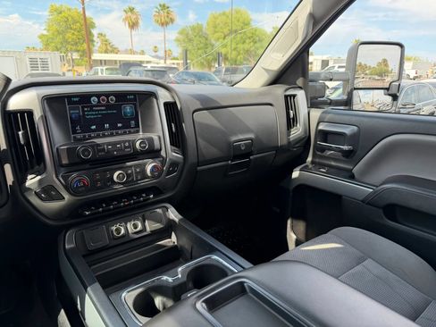 Used 2015 Chevrolet Silverado 2500 LT w/ LT Convenience Package AWD/4WD image 26