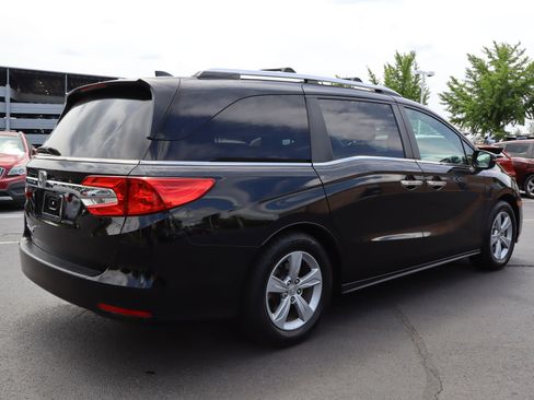 Used 2018 Honda Odyssey EX-L image 3