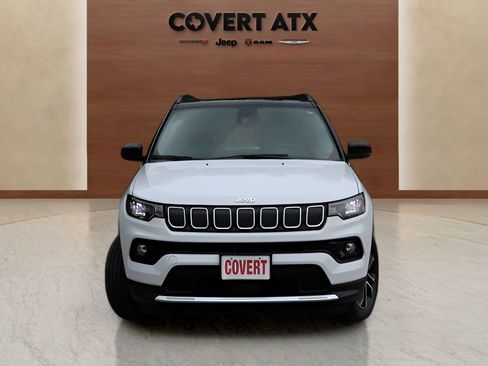 Used 2022 Jeep Compass Limited AWD/4WD image 8