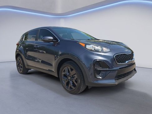 Used 2022 Kia Sportage LX w/ LX FWD Value Edition Package image 8