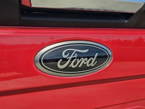 Used 2022 Ford F250 Lariat image 13