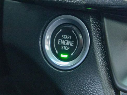 Used 2023 Cadillac CT4 Luxury w/ Sun And Sound Package image 18