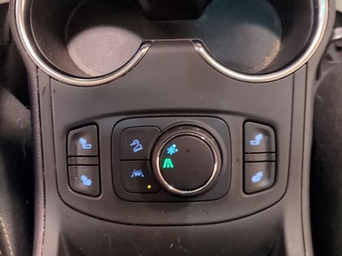 Used 2024 GMC Terrain SLE w/ Driver Convenience Package FWD image 20