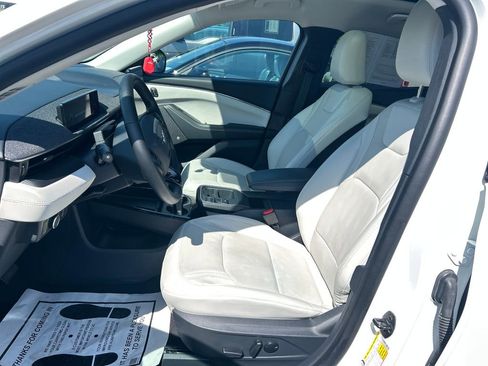 Used 2025 Ford Mustang Mach-E Premium AWD/4WD image 11