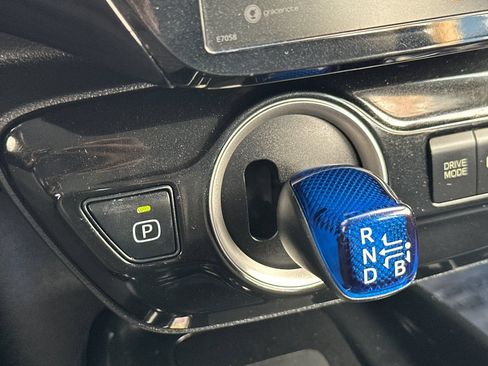 Used 2021 Toyota Prius Prime Limited w/ Carpet Mat Package (TMS) FWD image 23