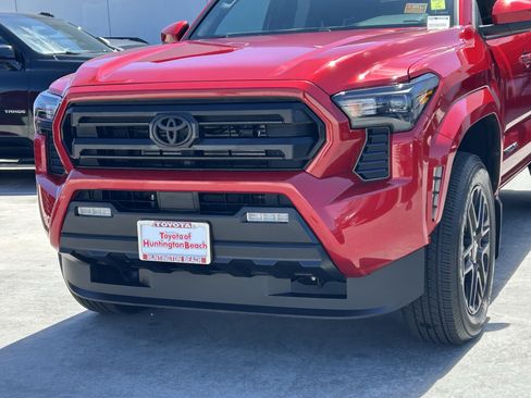 Certified 2026 Toyota Tacoma SR5 RWD image 7
