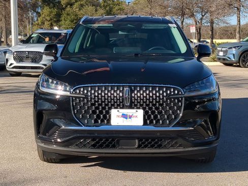 New 2026 Lincoln Aviator 2WD image 8