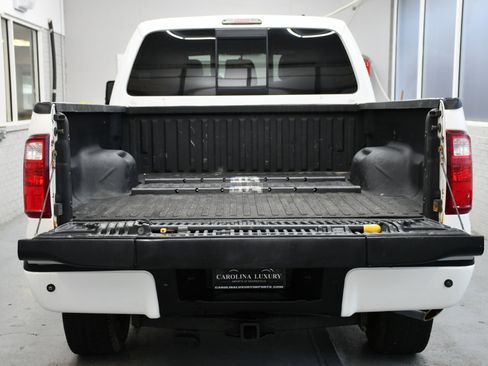 Used 2014 Ford F250 Platinum w/ FX4 Off-Road Package image 39