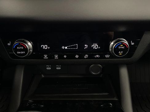 New 2026 Mitsubishi Outlander ES image 25