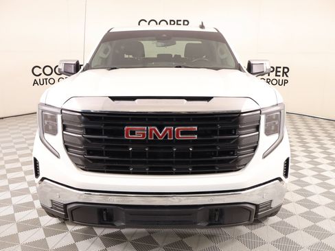 Used 2024 GMC Sierra 1500 Pro w/ Pro Value Package AWD/4WD image 8