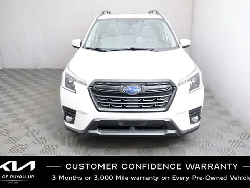 Used 2022 Subaru Forester Premium AWD/4WD image 2