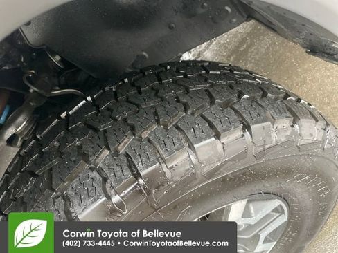 Certified 2023 Toyota Tacoma TRD Off-Road image 27