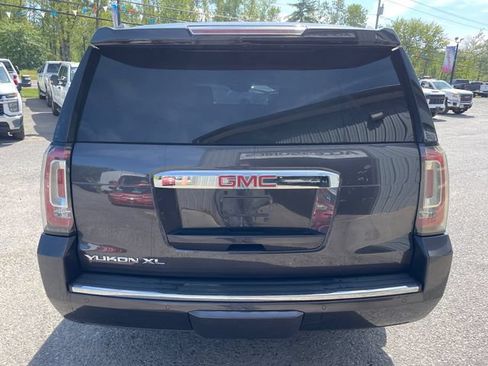 Used 2016 GMC Yukon XL Denali w/ Open Road Package AWD/4WD image 6