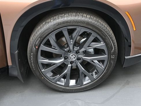 Certified 2026 Toyota Crown Signia AWD/4WD image 45