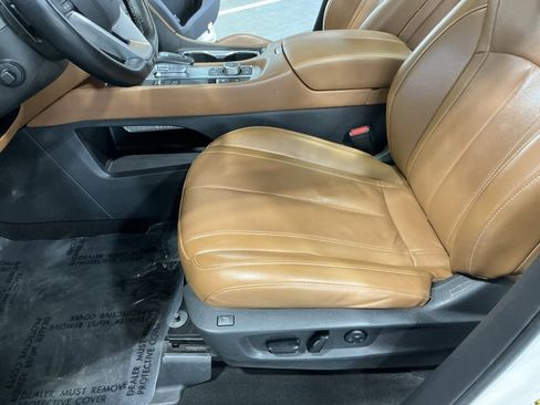 Used 2023 INFINITI QX60 Sensory w/ Vision Package image 24