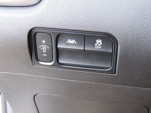 Used 2021 Kia Sorento S image 27