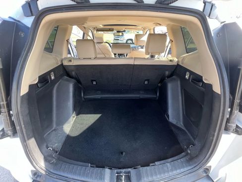 Used 2019 Honda CR-V Touring image 18