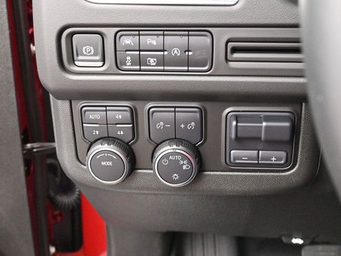 Used 2024 Chevrolet Tahoe RST w/ Luxury Package AWD/4WD image 23