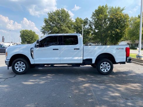 Used 2024 Ford F250 XLT AWD/4WD image 4
