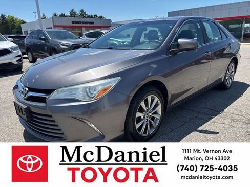 Used 2016 Toyota Camry XLE FWD image 1