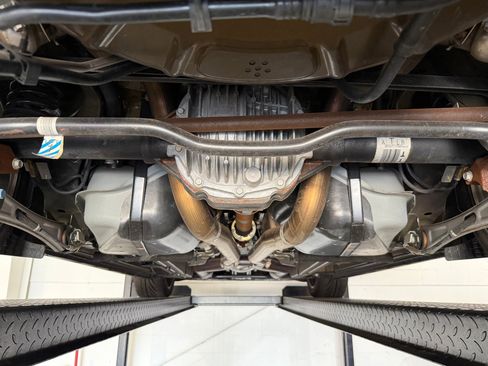 Used 2012 Ford Mustang Shelby GT500 w/ SVT Performance Pkg image 8