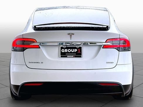 Used 2018 Tesla Model X 100D AWD/4WD image 4
