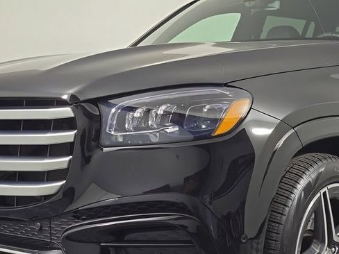 Used 2026 Mercedes-Benz GLS 450 4MATIC image 12