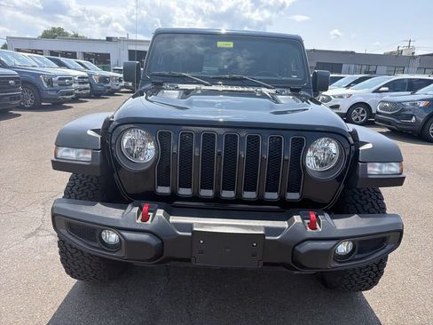 Used 2022 Jeep Wrangler Rubicon w/ Cold Weather Group AWD/4WD image 8