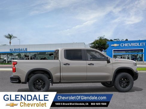 New 2026 Chevrolet Silverado 1500 ZR2 AWD/4WD image 5