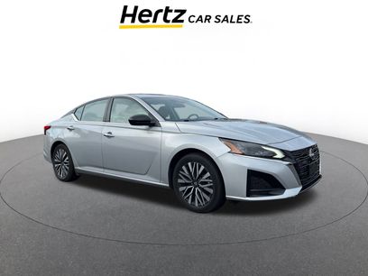 Used 2024 Nissan Altima 2.5 SV