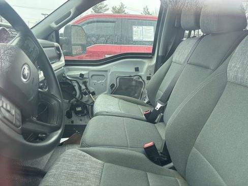 Used 2023 Ford F350 XLT w/ 360-Degree Camera Package image 7