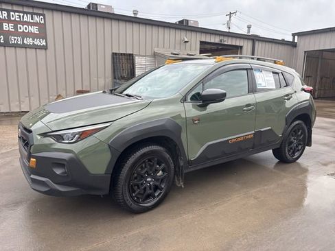 Used 2024 Subaru Crosstrek 2.5i Wilderness w/ Crosstrek Mirror Package AWD/4WD image 3