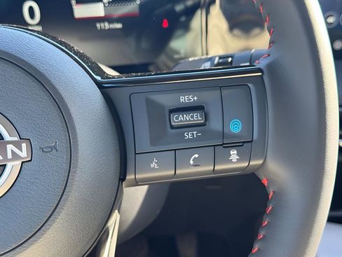 New 2026 Nissan Kicks SR w/ Cold Weather Package AWD/4WD image 27