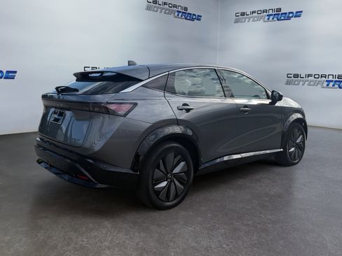 Used 2024 Nissan Ariya FWD image 5