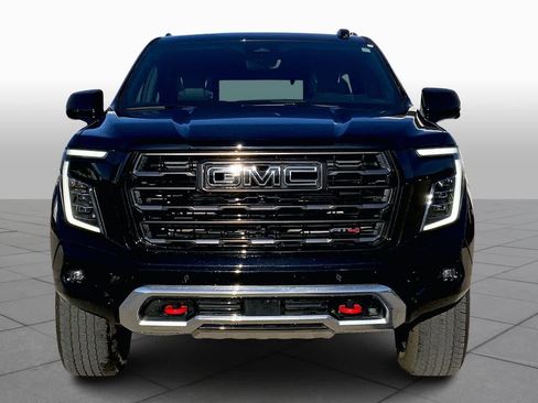 Certified 2025 GMC Yukon AT4 Ultimate w/ LPO, Illumination Package image 3