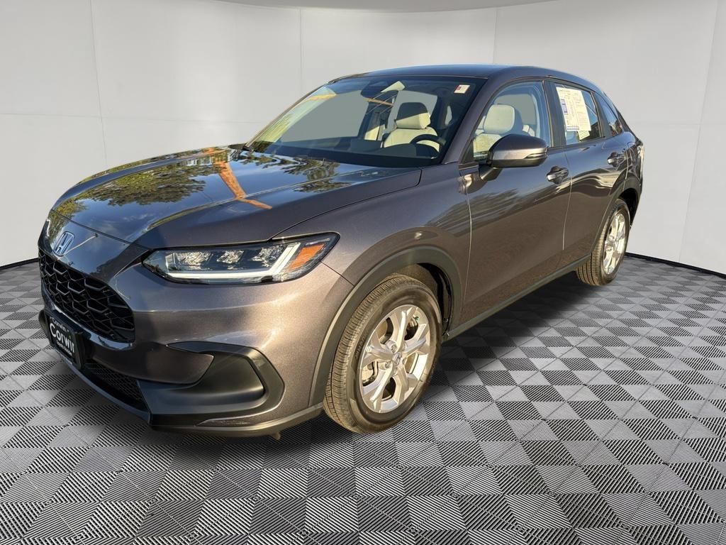 Used 2024 Honda HR-V LX image 3