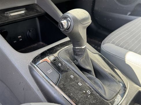 Used 2018 Kia Forte LX w/ LX Popular Package image 11