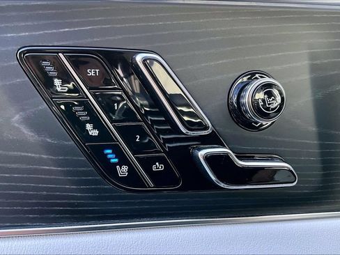 New 2026 Cadillac Lyriq Premium Luxury w/ LPO, Floor Liner Package AWD/4WD image 18