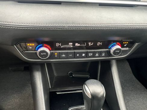 Used 2018 MAZDA MAZDA6 Touring image 18