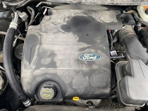 Used 2015 Ford Explorer XLT w/ Equipment Group 202A image 21