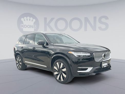 Used 2023 Volvo XC90 T8 Ultimate w/ Protection Package Premier AWD/4WD image 10