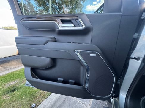 Used 2026 Chevrolet Silverado 1500 LT Trail Boss w/ Convenience Package II AWD/4WD image 28