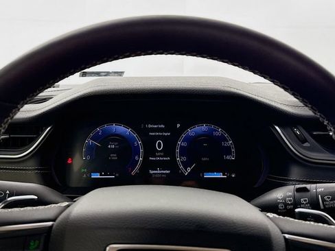 Used 2023 Jeep Grand Cherokee Limited w/ Trailer Tow Prep Group (B) image 12